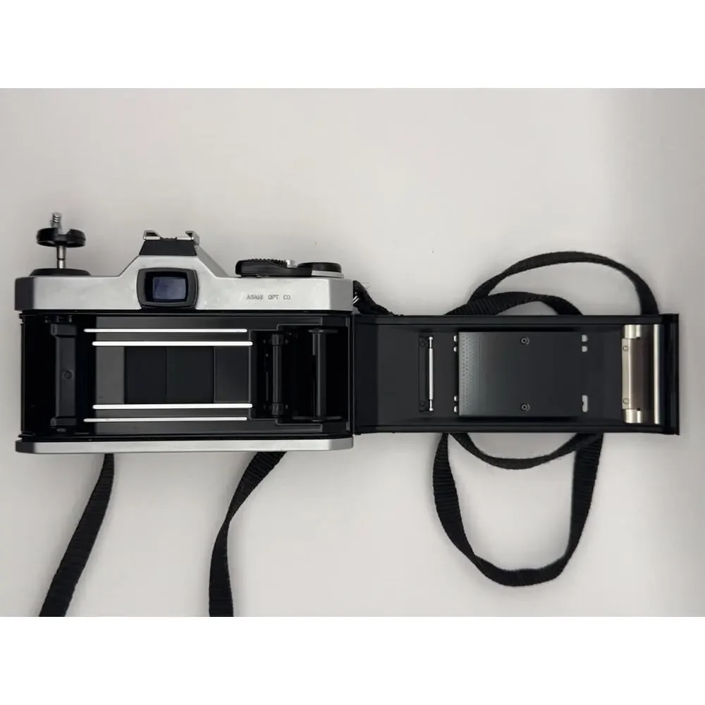 Pentax K1000 SE 35mm SLR Film Camera Tested Meter Shutter Speeds Vintage Camera